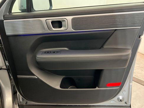 Used 2024 Hyundai Santa Fe Limited image 25