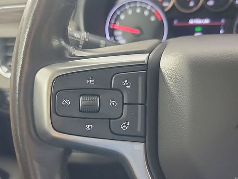 Used 2021 Chevrolet Suburban LT w/ LT Signature Package AWD/4WD image 31
