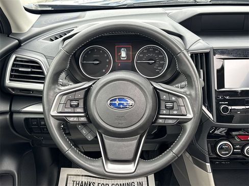 Used 2023 Subaru Forester Premium image 11