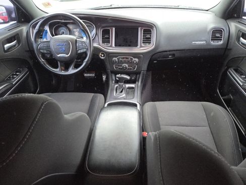 Used 2018 Dodge Charger R/T Scat Pack image 19