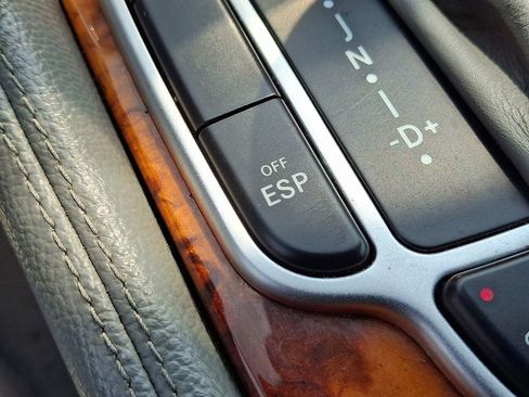 Used 2003 Mercedes-Benz SL 500 image 26