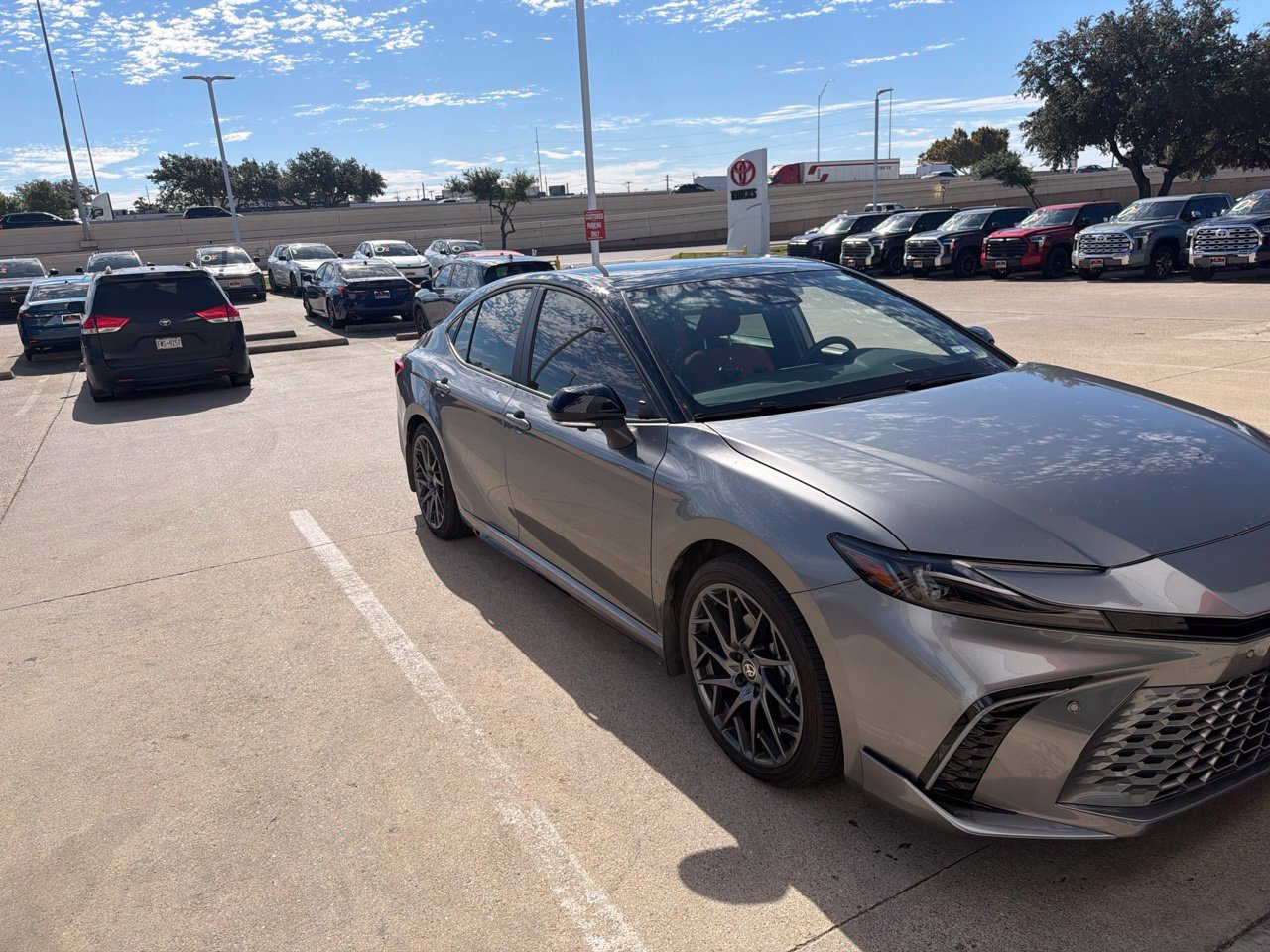 Used 2026 Toyota Camry XSE w/ Premium Plus Package FWD image 1