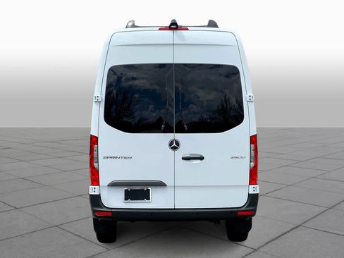 Used 2025 Mercedes-Benz Sprinter 2500 image 4