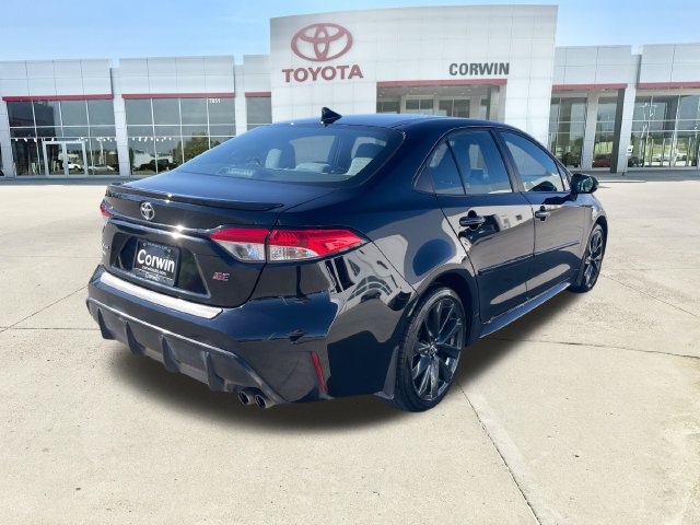 Used 2024 Toyota Corolla SE FWD image 5