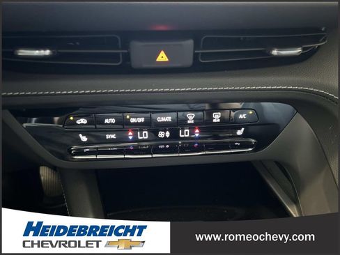 Used 2023 Buick Envision Essence FWD image 23
