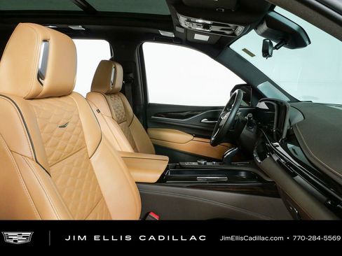 Used 2024 Cadillac Escalade Sport w/ LPO, ONYX Package AWD/4WD image 24