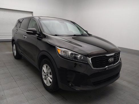 Used 2020 Kia Sorento LX FWD image 13