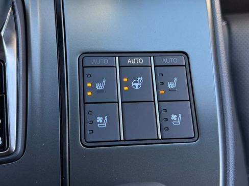 New 2026 Lexus UX 300h AWD image 26