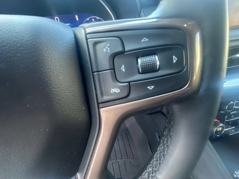 Used 2023 Chevrolet Suburban High Country AWD/4WD image 22