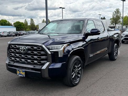 Used 2023 Toyota Tundra Platinum AWD/4WD image 4