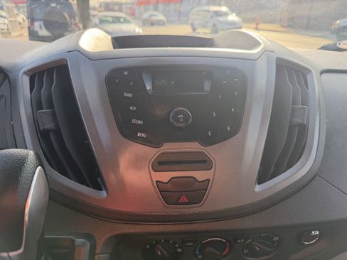 Used 2015 Ford Transit 350 XL image 28