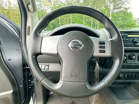 Used 2013 Nissan Xterra X AWD/4WD image 18