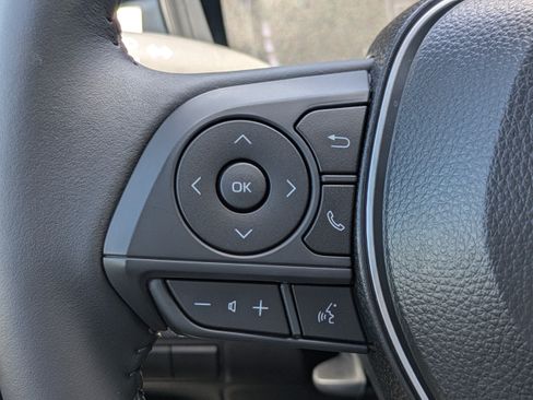 Used 2026 Toyota Corolla SE FWD image 19