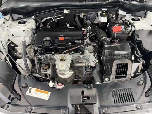Used 2024 Honda HR-V Sport image 11