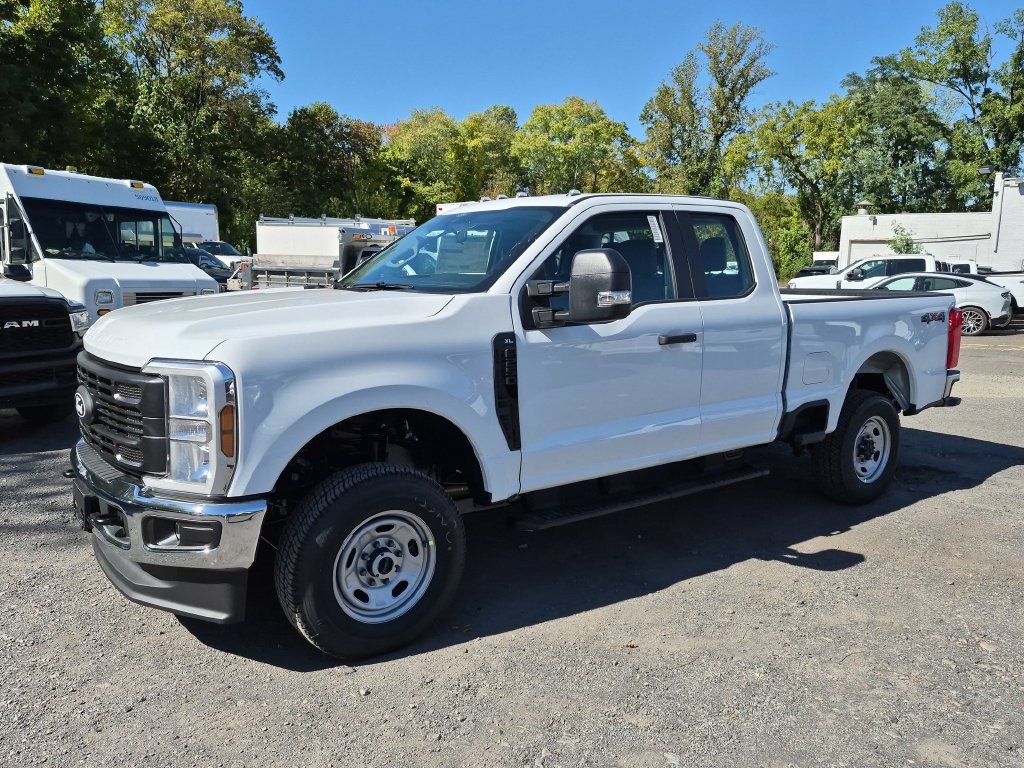 New 2027 Ford F250 XL w/ XL Chrome Package AWD/4WD image 2