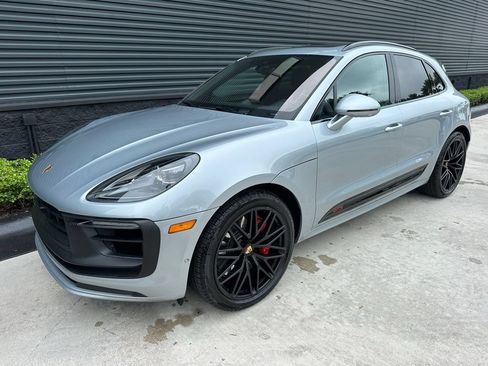Certified 2025 Porsche Macan GTS AWD/4WD image 7