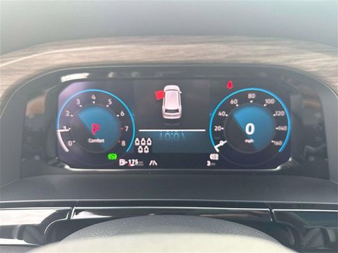 New 2026 Volkswagen Atlas SEL Premium R-Line AWD/4WD image 17