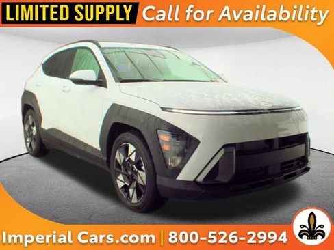 Used 2024 Hyundai Kona SEL w/ Convenience Package FWD image 1