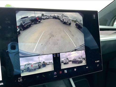 Used 2023 Tesla Model X AWD/4WD image 17