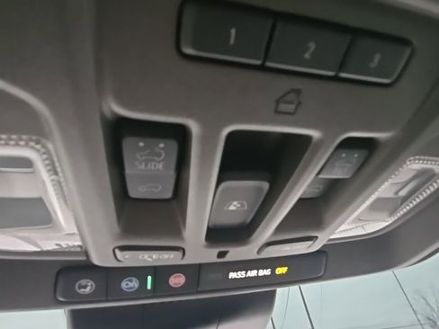 Certified 2024 GMC Sierra 1500 SLT w/ SLT Convenience Package image 29