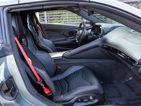 Used 2024 Chevrolet Corvette Z06 w/ Stealth Interior Trim Package image 61