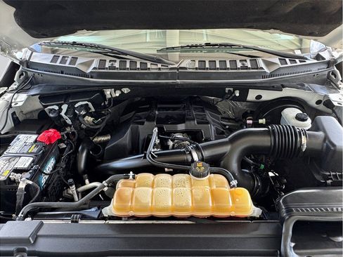 Used 2018 Ford F150 XL w/ Equipment Group 101A Mid RWD image 8