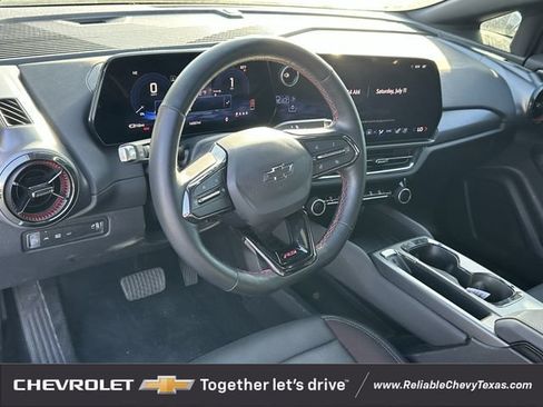Used 2024 Chevrolet Equinox EV RS FWD image 7