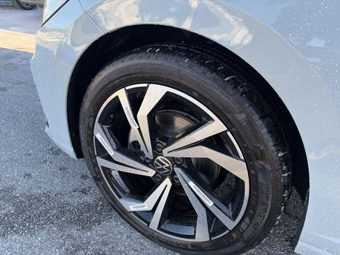 New 2026 Volkswagen Jetta SEL image 7