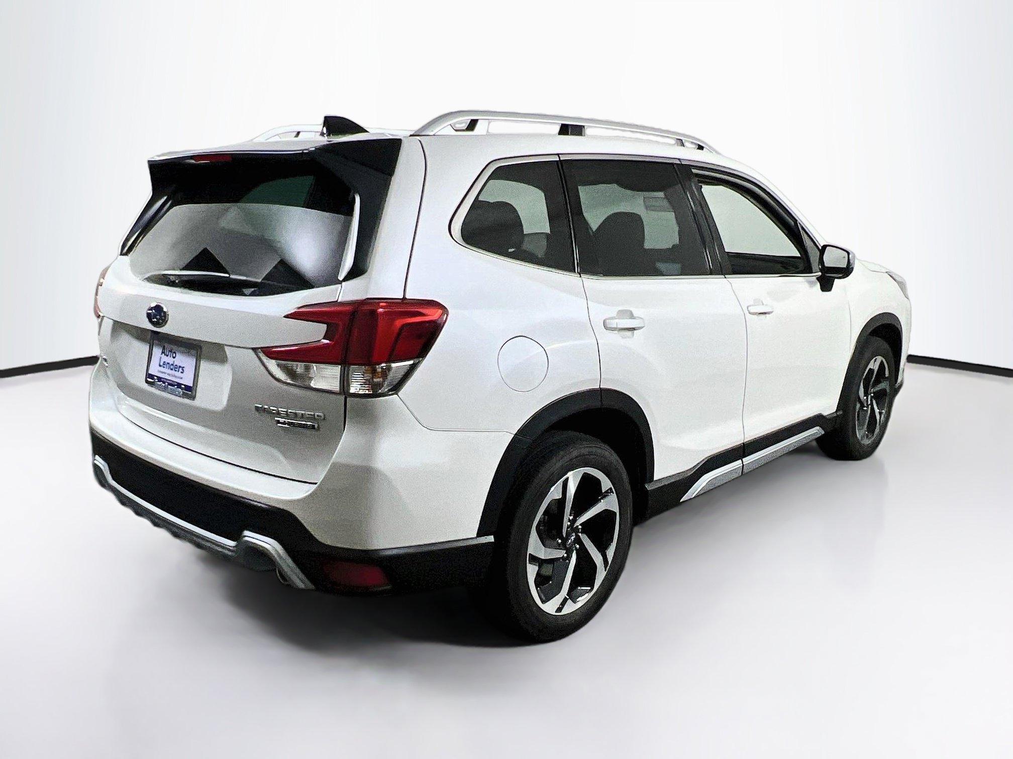 Used 2024 Subaru Forester Touring AWD/4WD image 5