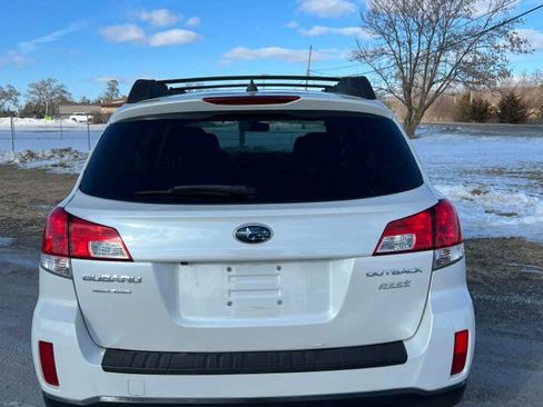 Used 2013 Subaru Outback 2.5i Limited w/ Special Appearance Pkg image 7