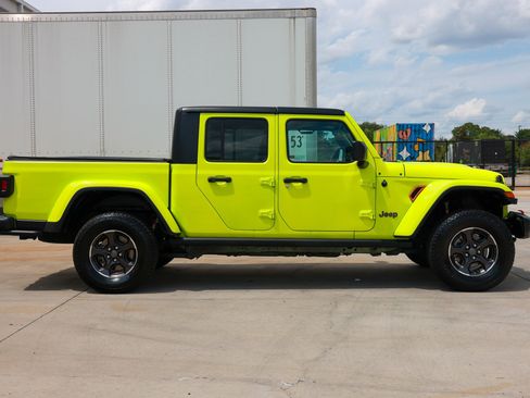 Used 2021 Jeep Gladiator Rubicon w/ Trailer Tow Package AWD/4WD image 17