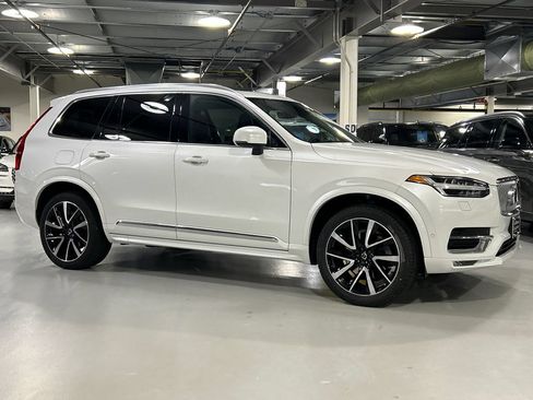 Certified 2023 Volvo XC90 B6 Plus w/ Protection Package Premier AWD/4WD image 1