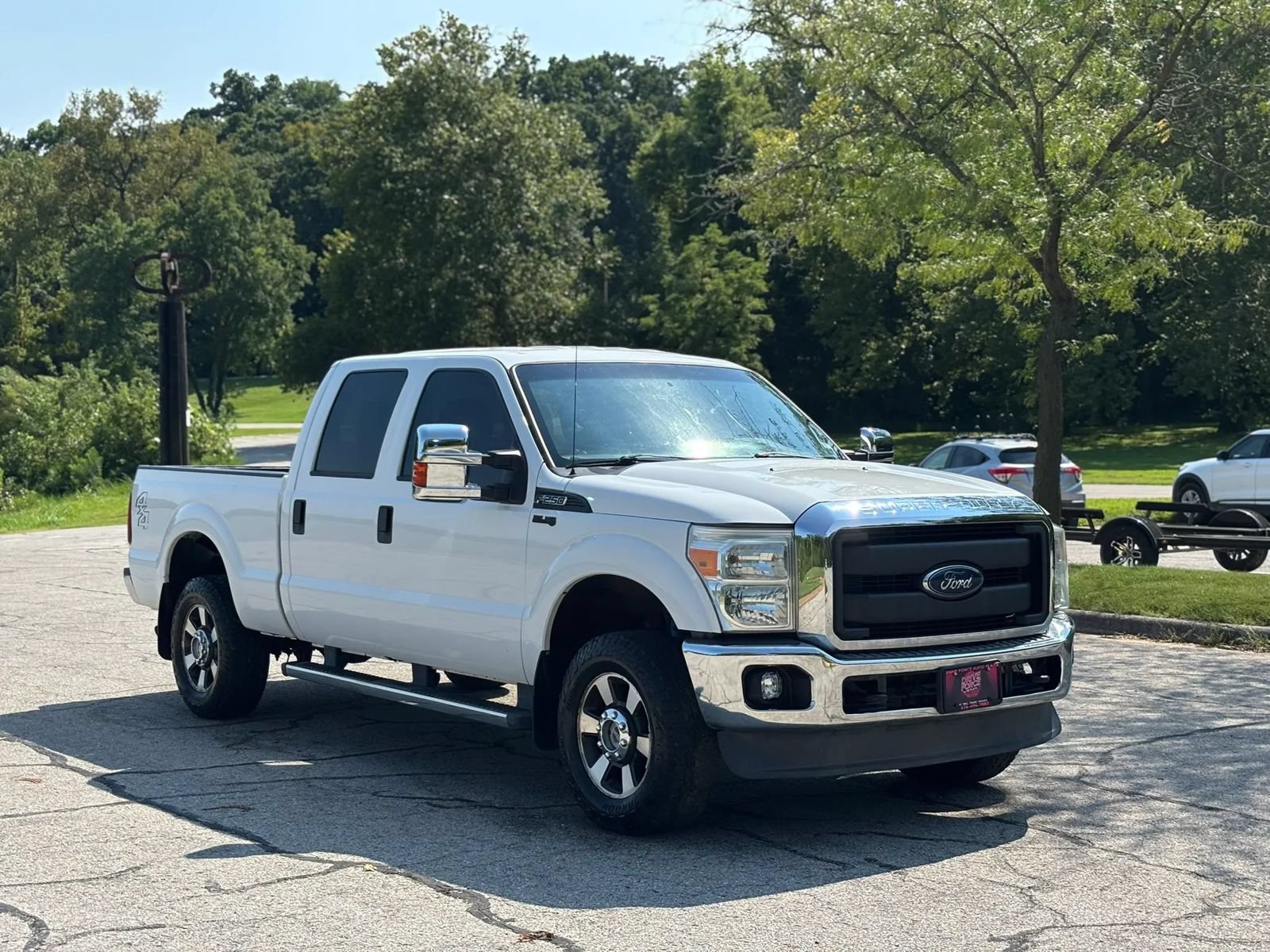 Used 2016 Ford F250 XL w/ Power Equipment Group AWD/4WD image 3