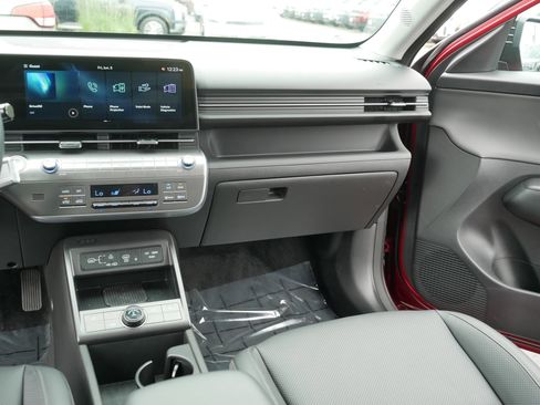 Certified 2026 Hyundai Kona SEL Premium AWD/4WD image 21