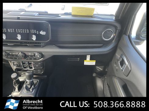 New 2026 Jeep Gladiator Sport image 17