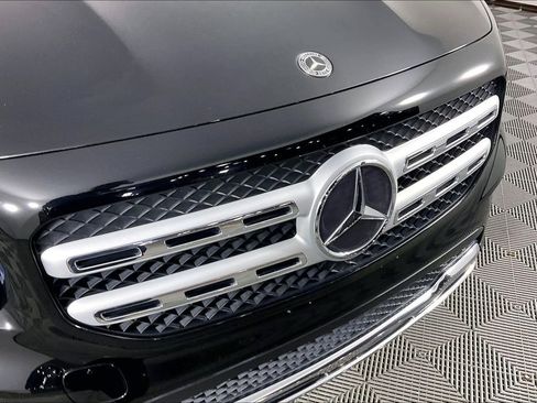 Certified 2023 Mercedes-Benz GLB 250 4MATIC image 22