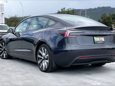 Used 2024 Tesla Model 3 Long Range AWD/4WD image 4