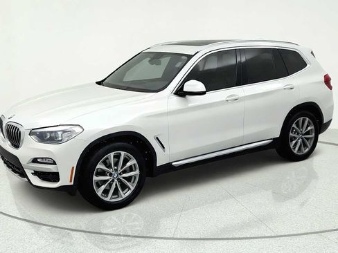Used 2019 BMW X3 xDrive30i w/ Premium Package AWD/4WD image 4