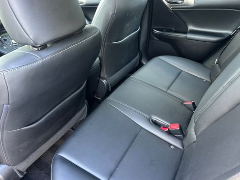 Used 2015 Lexus CT 200h image 15