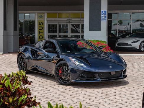 New 2026 Lotus Emira SE RWD image 4