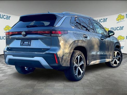 New 2026 Volkswagen Tiguan SE image 7