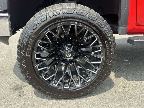 Used 2022 GMC Sierra 1500 SLT AWD/4WD image 20