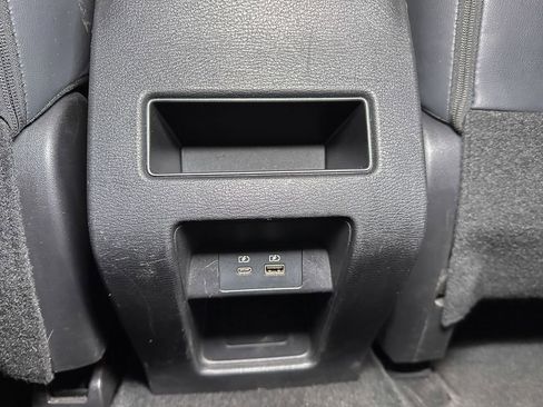 Used 2024 Mitsubishi Outlander SE AWD/4WD image 29