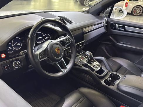 Used 2019 Porsche Cayenne AWD/4WD image 27