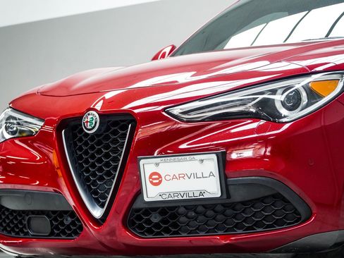 Used 2022 Alfa Romeo Stelvio Ti image 2