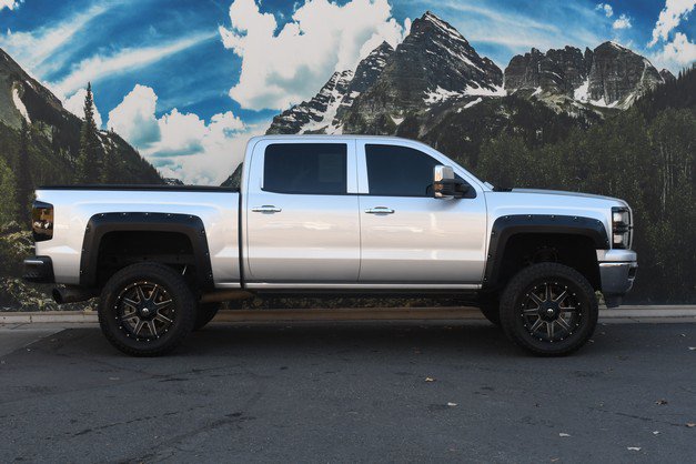 Used 2014 Chevrolet Silverado 1500 LTZ Z71 w/ LTZ Plus Package AWD/4WD image 2