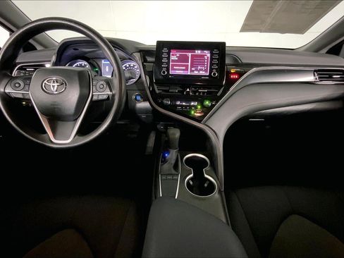 Used 2024 Toyota Camry LE w/ Convenience Package FWD image 15
