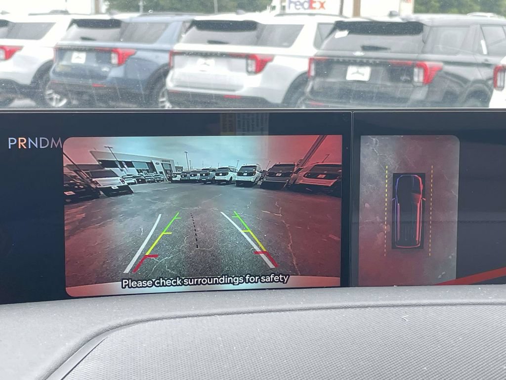 New 2026 Lincoln Navigator Premiere AWD/4WD image 19