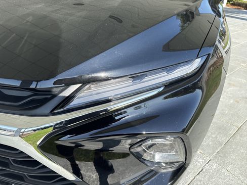 Used 2025 Chevrolet Blazer LT image 4