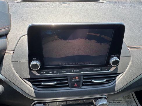 Used 2019 Nissan Altima 2.5 SR FWD image 20